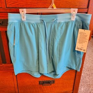 License to Train short